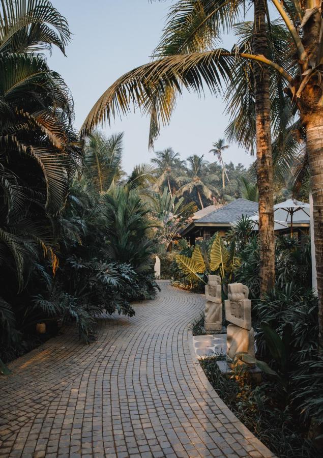 Baale Resort Goa Arpora Esterno foto