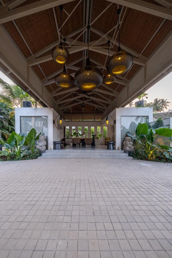 Baale Resort Goa Arpora Esterno foto